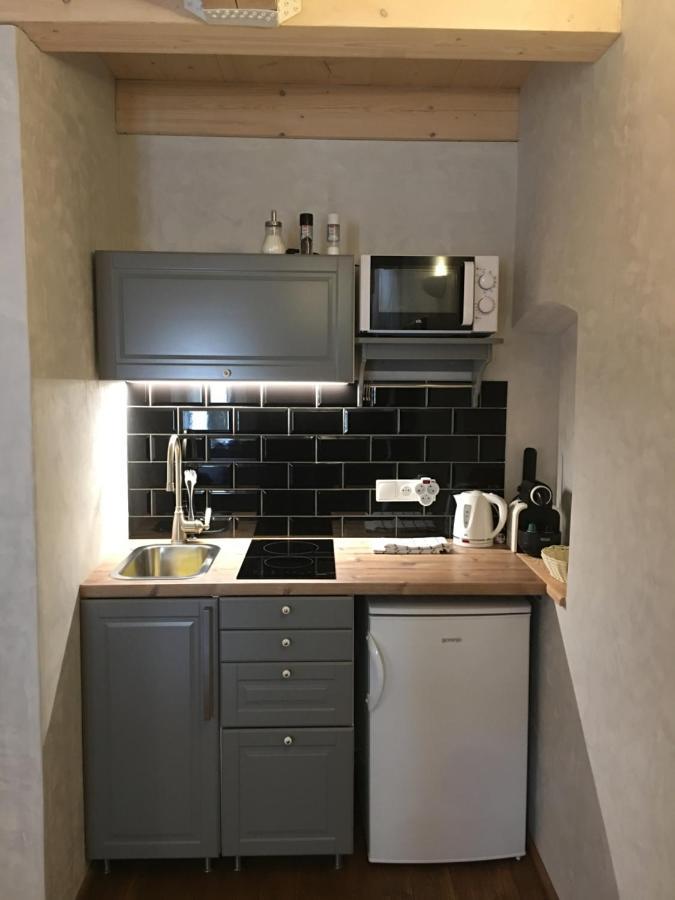 U Dr. Fausta Apartment